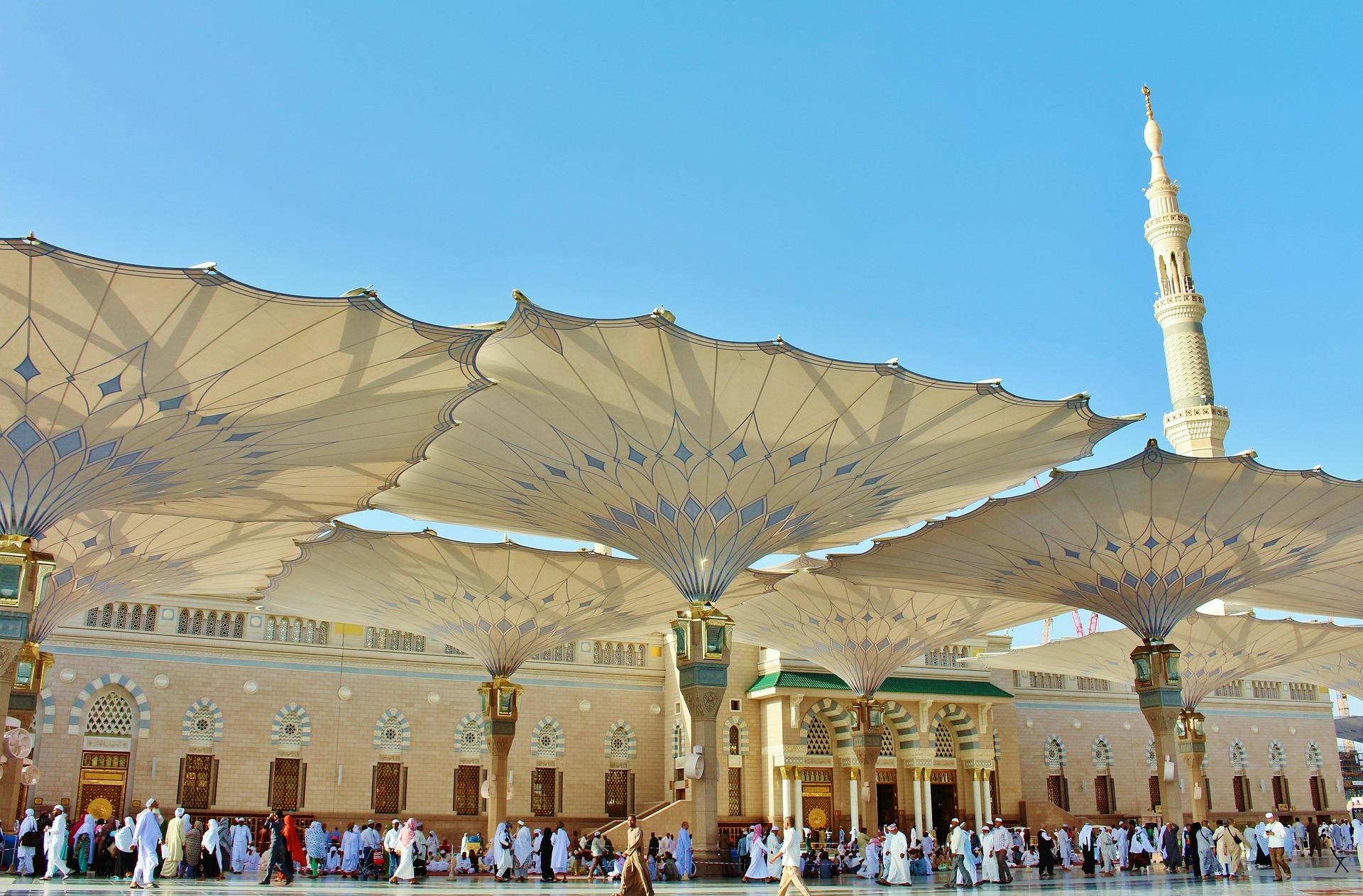 Premium 10-Night Hajj and Umrah Package from the UK